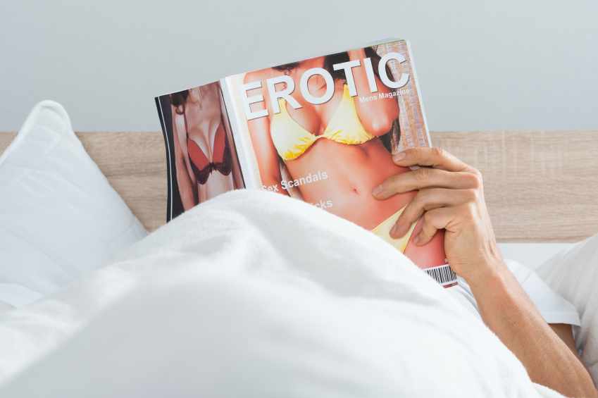 журнал для взрослых в постели